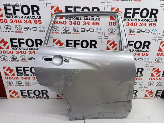TOYOTA RAV4 SAĞ ARKA KAPI ÇIKMA ORİJİNAL PARÇA