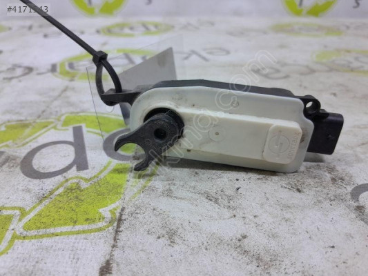 MERCEDES CLA 2020 2024 W118 PANJUR MOTORU D09-105008