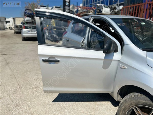 2012-2014 Hyundai İ20 Sağ Ön Kapı
