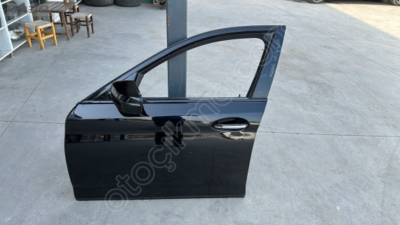 bmw g30 2017 sol ön kapı (son fiyat)