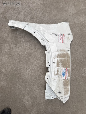 Citroën C5 Air Cross sağ ön Çamurluk beyaz 1823