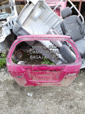 HONDA JAZZ ÇIKMA ORJİNAL BAGAJ KAPAĞI