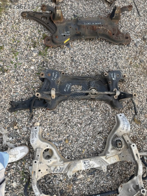 VW CADDY MOTOR BEŞİĞİ ÇIKMA ORJİNAL