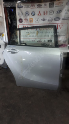 2012-2016 TOYOTA COROLLA VERSO SAĞ ARKA KAPI