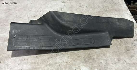 FİAT DOBLO KAPI EŞİĞİ PLASTİĞİ BAKALİTİ