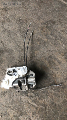 Suzuki sx4 sol ön kapı kilidi