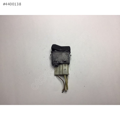 Audi Arka Cam Isıtma Anahtarı