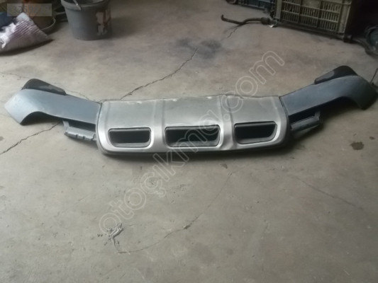 AUDİ Q7 ÇIKMA ÖN TAMPON ALT MUHAFAZASI