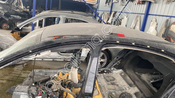 RENAULT LATİTUDE ÇIKMA KESME TAVAN ASEL OTO