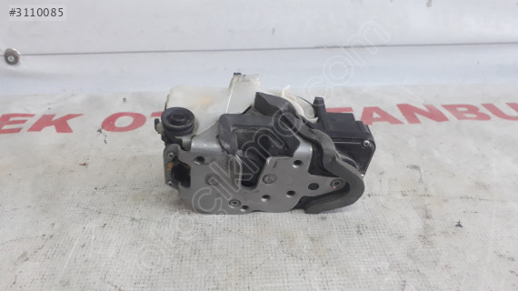 OPEL ASTRA J KAPI KİLİDİ SAĞ ARKA 3023880