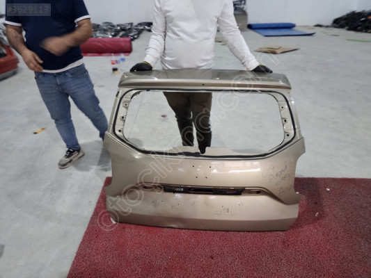 2017/2024 DACİA DUSTER BEJ RENK BAĞAJ KAPAĞI ORJINAL LOKALLIK