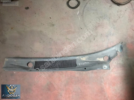 OTO CEM'DEN ÇIKMA HYUNDAİ ELENTRA 1996-2000 ÖNCAM IZGARASI SOL