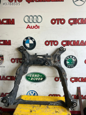 Volvo S60 Modeli İçin Kaliteli Oto Çıkma Travers Parçası