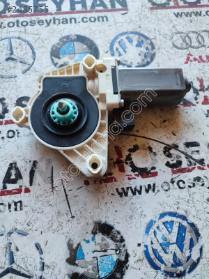 5Q4959801B Passat b8 sol ön cam motoru