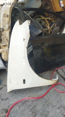 mitsubishi L200 sağ ön çamurluk