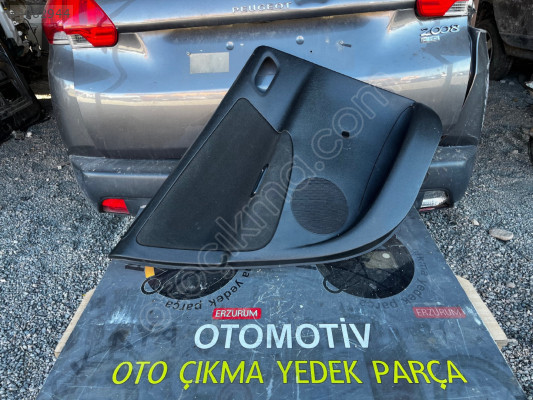 Peugeot 207 Sol Arka Kapı Döşemesi Orjinal Çıkma