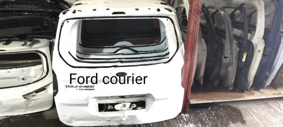 Ford courier çıkma bagaj kapısı