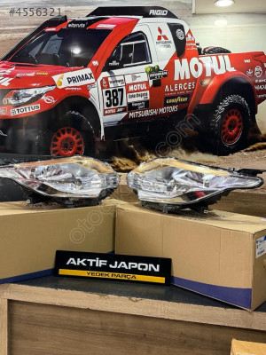 Mitsubishi L200 Far 2015-2018  8301D154 8301D153