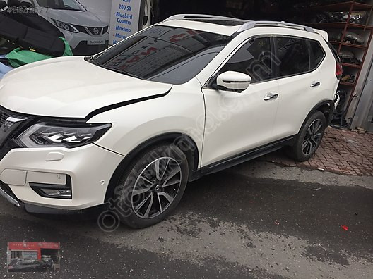 Nissan X-Trail T32-2014-2021 Kapı Camı Orjinal Çıkma Yedek Parça
