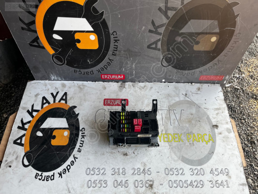 51825658 Fiat Linea Sigorta Kutusu Orjinal Çıkma