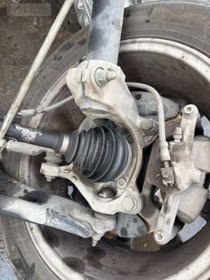 Passat b8 teker taşıyıcı