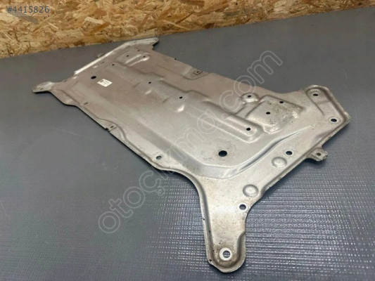 Porsche Panamera (971) Alt Motor Koruma Demiri 971407129J