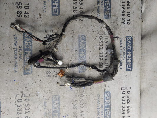 ÇIKMA TOYOTA COROLLA SAĞ ÖN KAPI İÇ TESİSATI