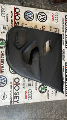 464275993 opel corsa f 2023 sağ arka kapı döşemesi