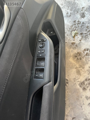 HONDA CİVİC FC5 SOL ÖN KAPI DÖŞEMESİ