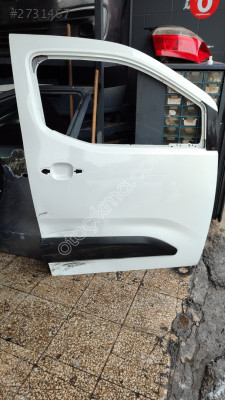 Citroen Berlingo sağ ön kapı