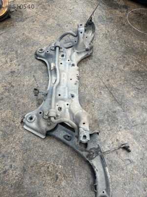 KİA CERATO MOTOR  ALT TRAVERSİ