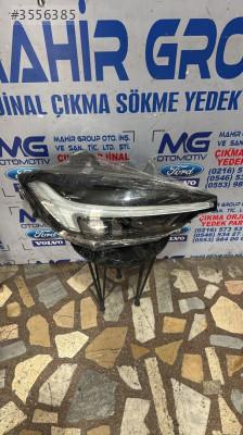 VOLVO XC60 SAĞ ÖN FAR ORJİNAL ÇIKMA 2017-2024 (32404706)
