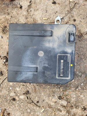 Renault megane 2 1.5 sigorta kutusu