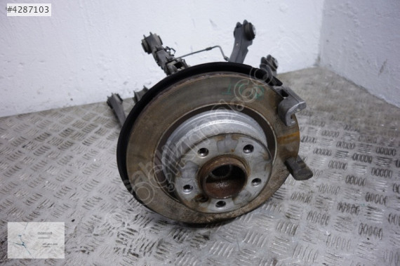 BMW 1 KASA F20 TAŞIYICI SAĞ SOL