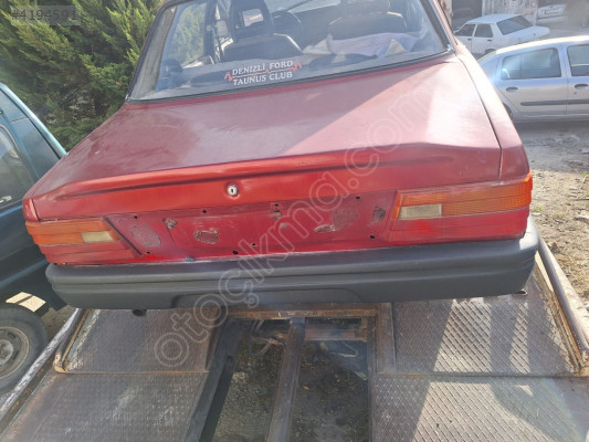 Ford Taunus komple arka