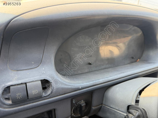Skoda Felecia ön göğüslük