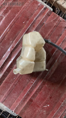 3S61-8K218 1998-2008 ford fiesta radyatör yedek su deposu