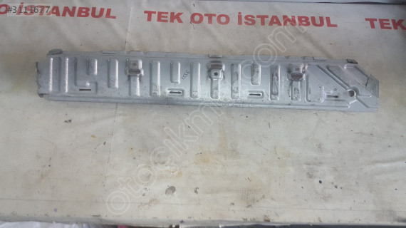 Mercedes VITO 447 BAGAJ LAMBASI A4477303500