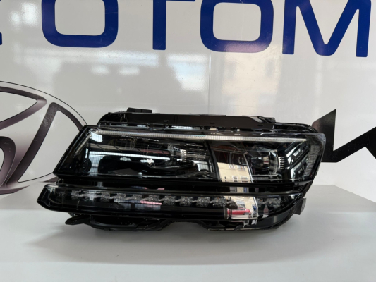 VOLKSWAGEN TİGUAN 2016-2020 SOL  FAR ORİJİNAL ÇIKMA YEDEK PARÇA
