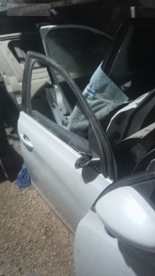 Peugeot 308 Sağ ön kapı dolu hatasız