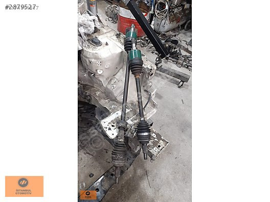 SUZİKİ SWİFT 1.3 B ORJINAL ÇIKMA AKS