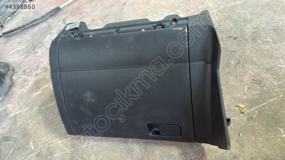 2020 VW GOLF 7.5 ÇIKMA ORJİNAL HATASIZ TORPİDO KAPAGI