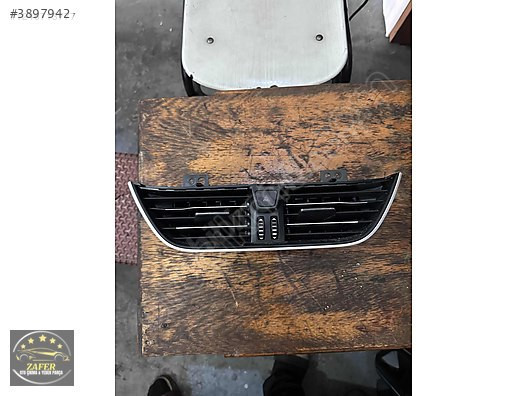 FORD FOCUS 4 KALORİFER IZGARASI