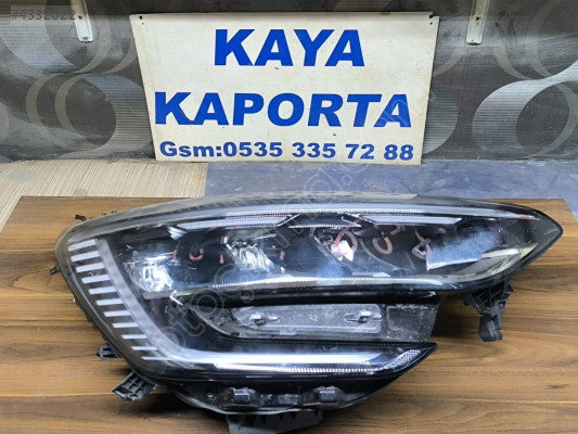 Megane 4-IV Sağ Far Lambası Led (2020-2024) 260103821R - 26010306