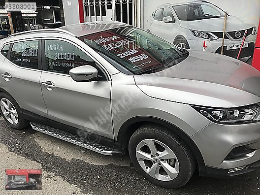 Nissan Qashqai J11-2014-2021 Sağ Ön Kapı Orjinal Çıkma Parça