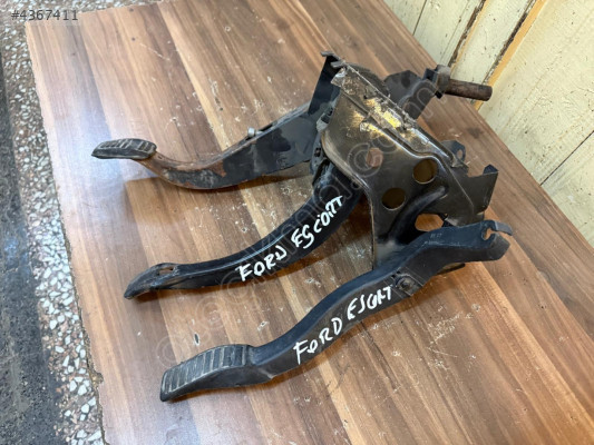 FORD ESCORT DEBRİYAJ PEDALI , ESCORT FREN PEDALI ORJINAL