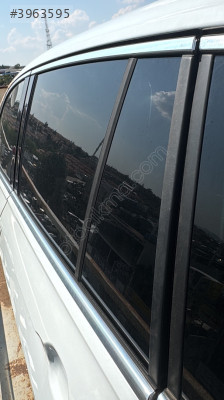 VOLKSWAGEN TİGUAN ÇIKMA ORJİNAL SOL ARKA KAPI FİTİLİ KAPI CAMI