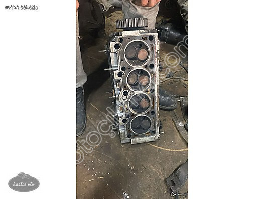 FORD ESCORT 1.6 8 V SİLİNDİR KAPAĞI