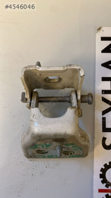 Peugeot 508 2011 sol ön kapı alt menteşesi