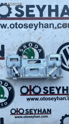 3G0858687A Passat b8.5 b8 tavan tutamağı braketi demiri sağ sol